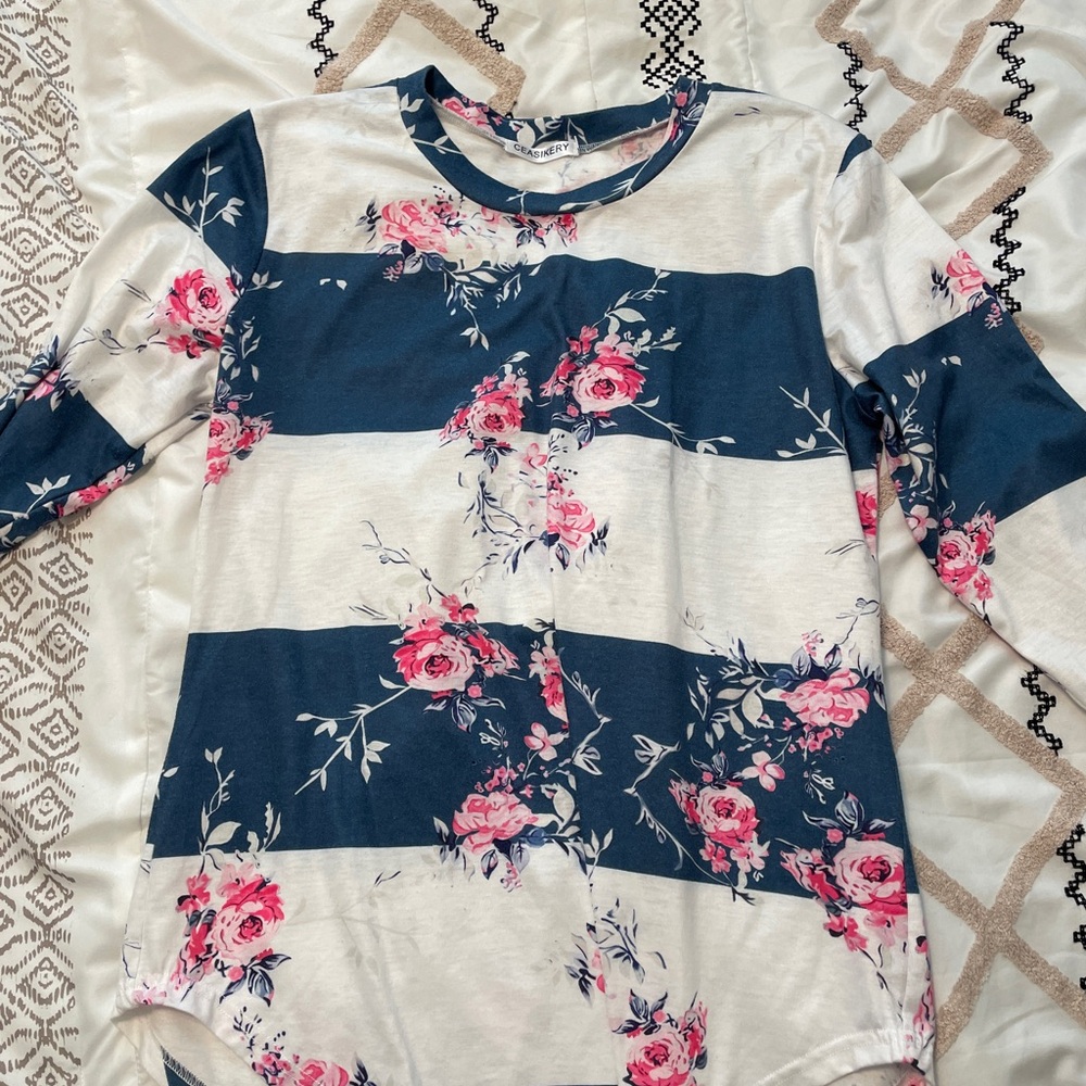 Ceasikery Floral and Striped Top